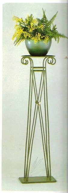 PEDESTAL